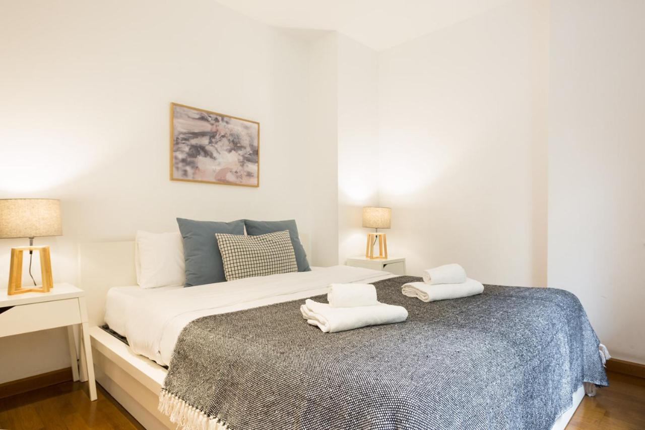 Les Corts Exclusive Apartments By Olala Homes Барселона Екстериор снимка